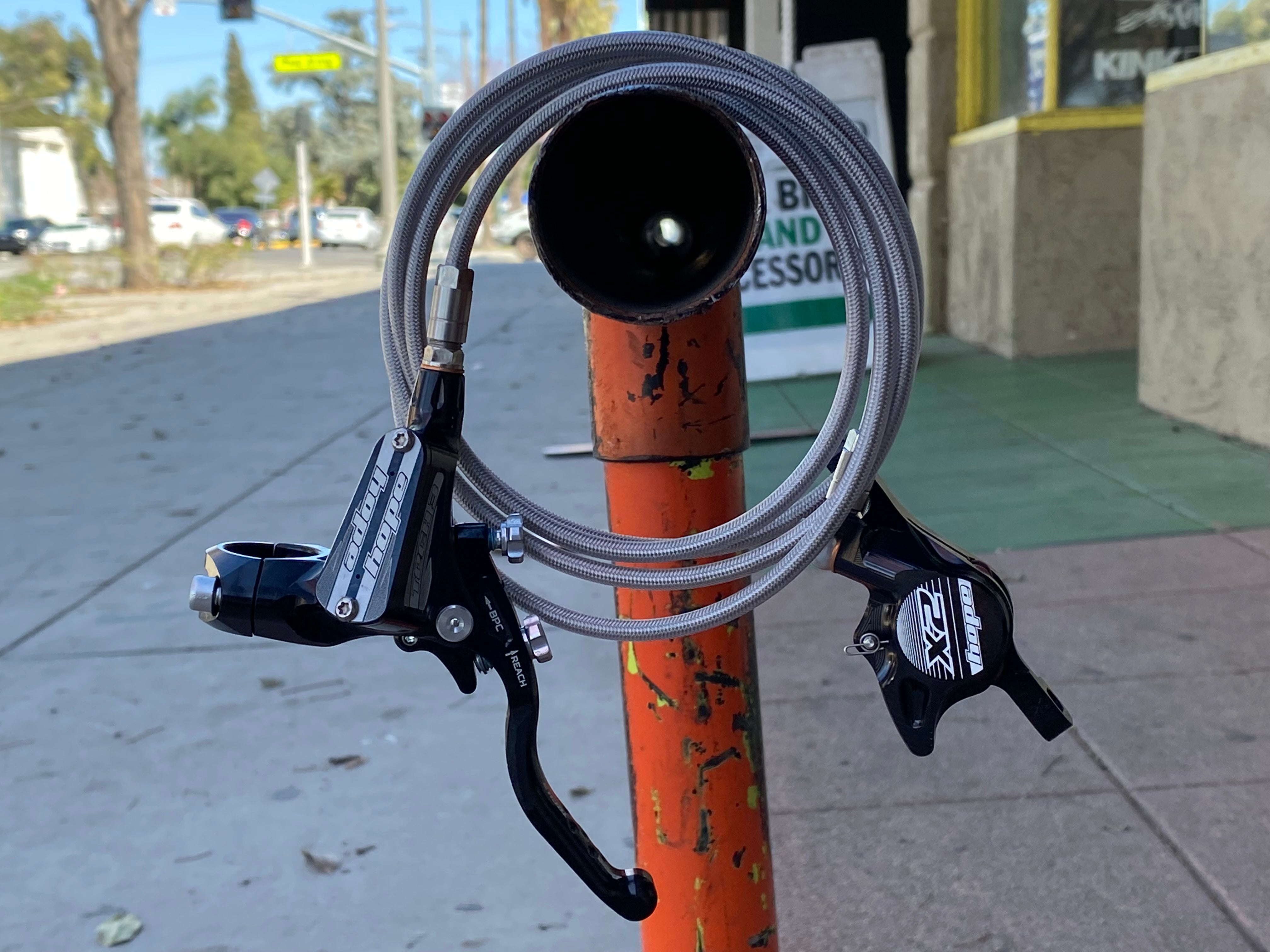 HOPE TECH 3 X2 brake & lever